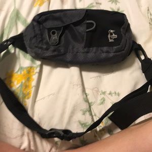 Black chums fanny pack